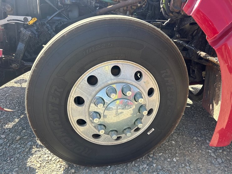 2008-peterbilt-386-image-74