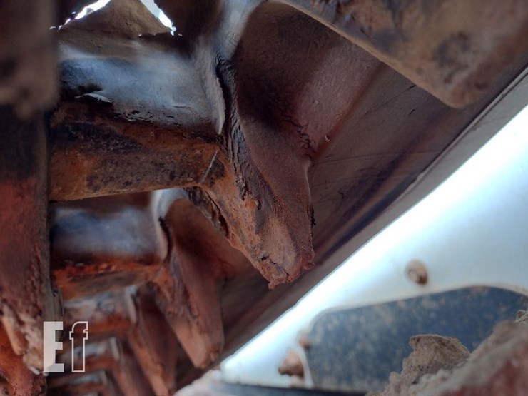 2013-bobcat-t770-image-19