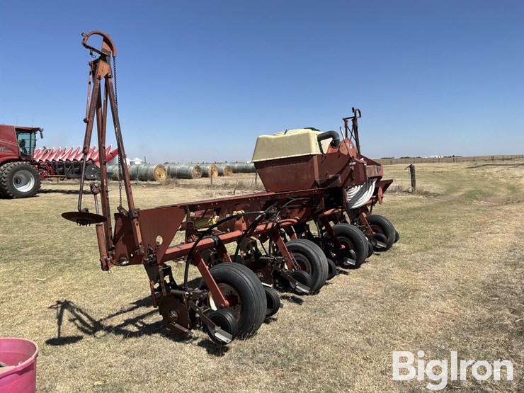 international-400-image-7