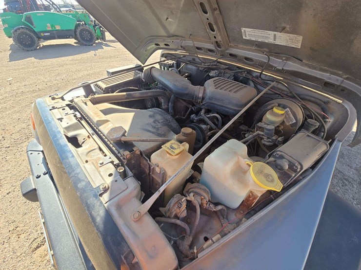 2000-jeep-wrangler-image-17