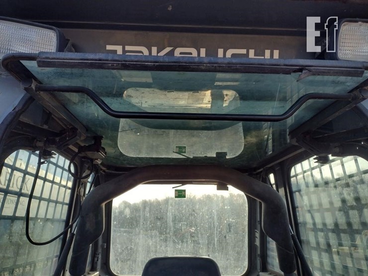 takeuchi-tl10-image-12