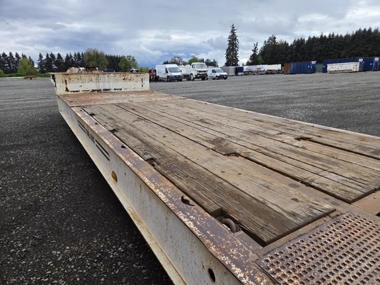 2007-trailking-tk70ht-533-3-axle-drop-deck-trailer-image-10