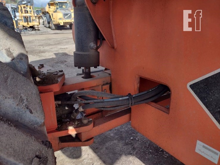 2008-jlg-860sj-image-25