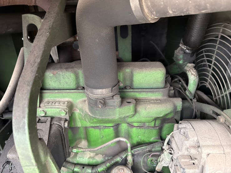 massey-ferguson-8-image-17