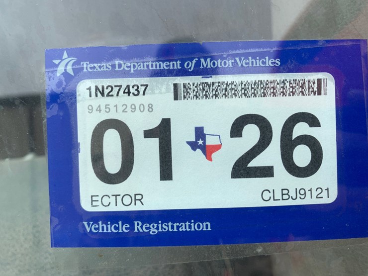 2008-freightliner-columbia-120-image-12