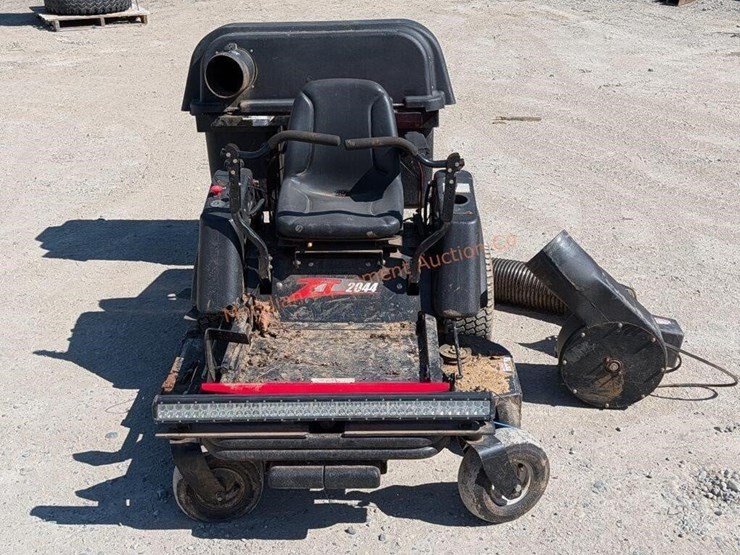 gravely-zt2044-image-3