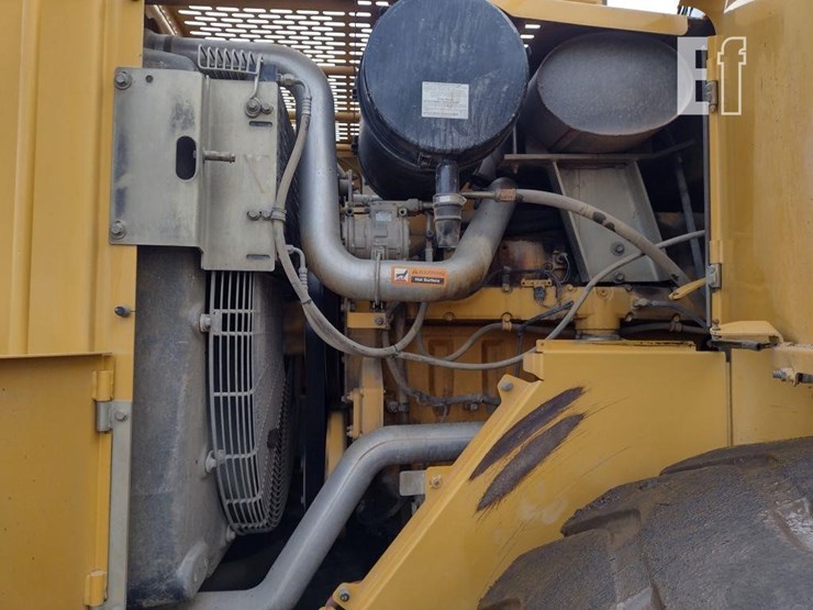 2003-deere-744j-image-29