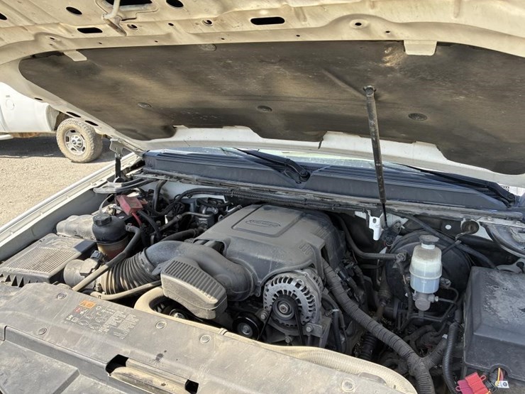 2014-chevrolet-tahoe-image-6