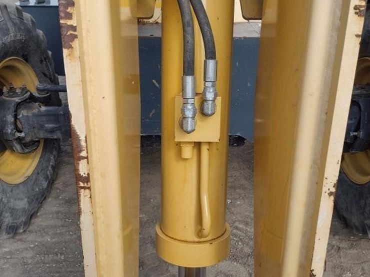 2018-gehl-rs8-42-image-17