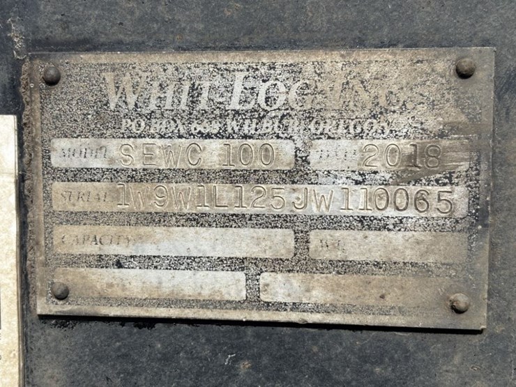 2018-peterbilt-367-image-42