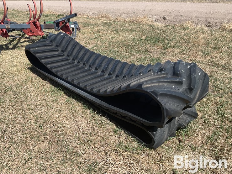 goodyear-trackman-rubber-tracks-image-1