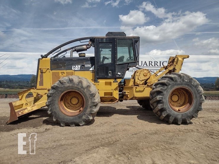 2011-caterpillar-525c-image-1