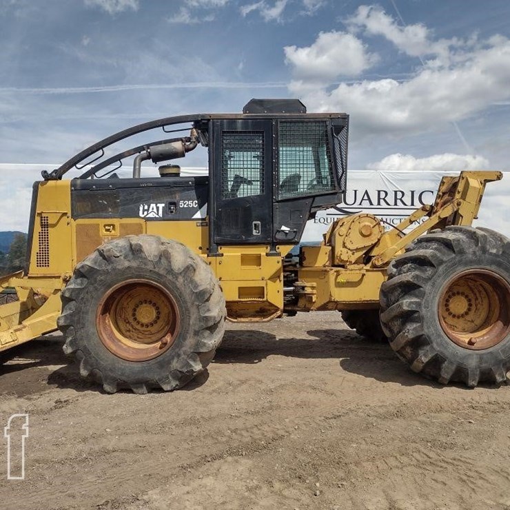 2011 CATERPILLAR 525C