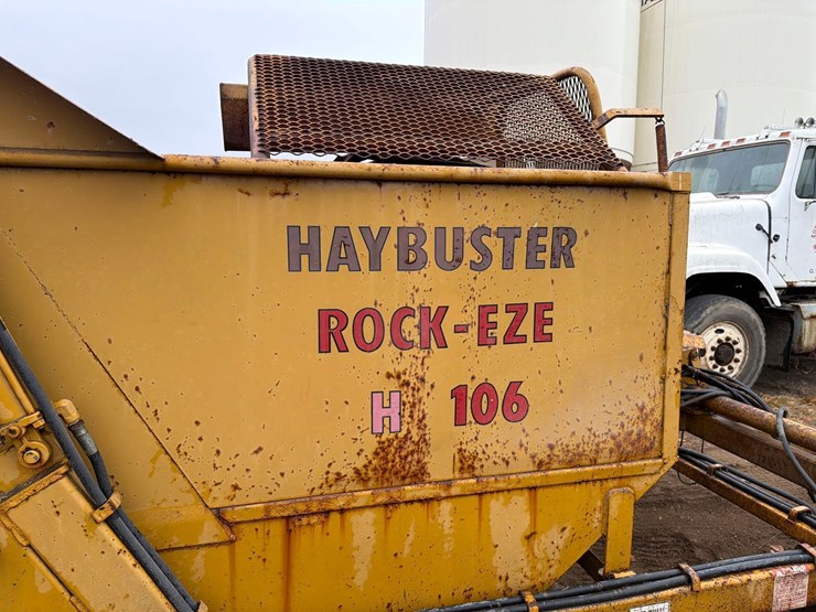 haybuster-h106-image-15