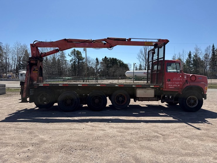 1996-ford-l9000-image-6