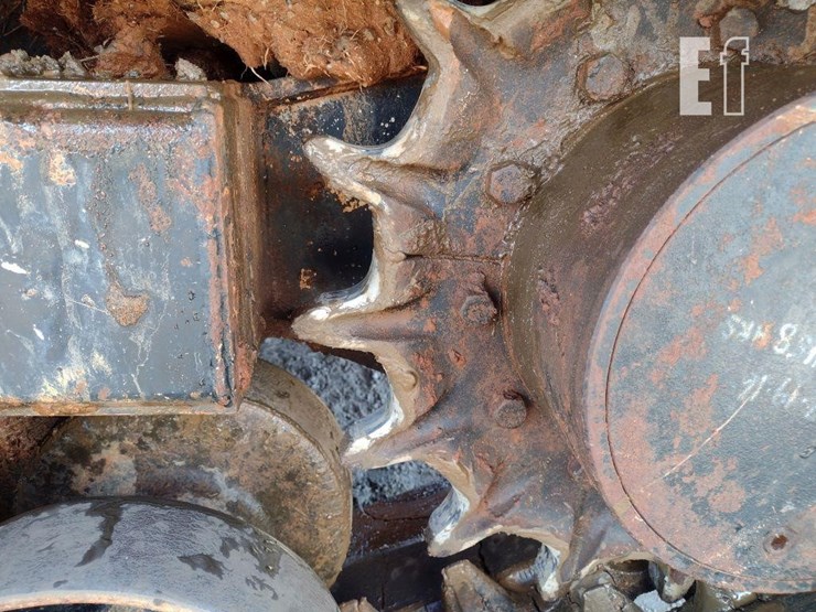 2012-morooka-mst600vd-image-20