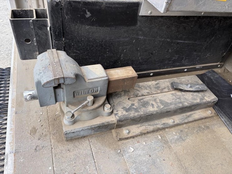 2008-utilimaster-workhorse-step-van-image-17