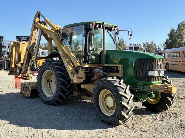 2005-john-deere-7220-image-2