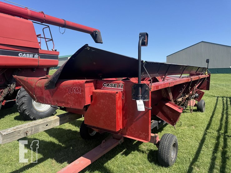 case-ih-1083-image-14