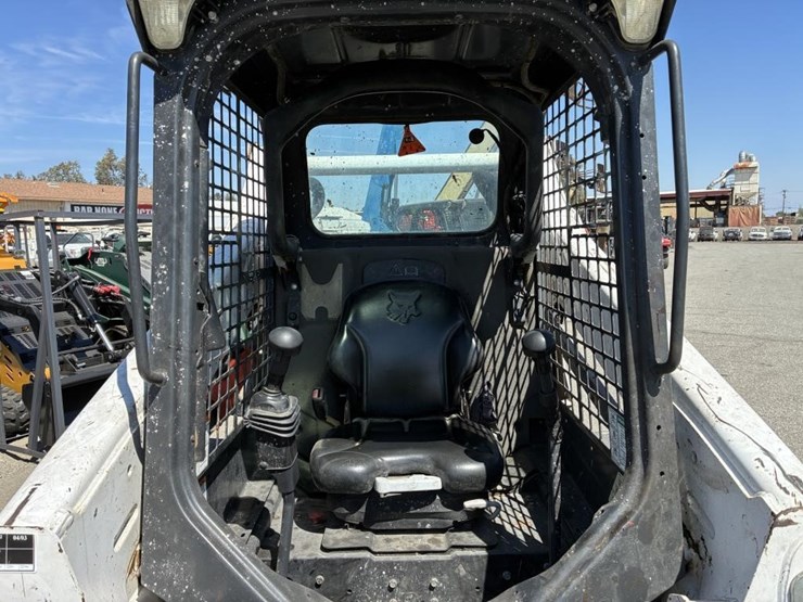 2018-bobcat-s570-image-9