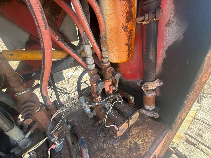 1996-ford-l9000-image-57