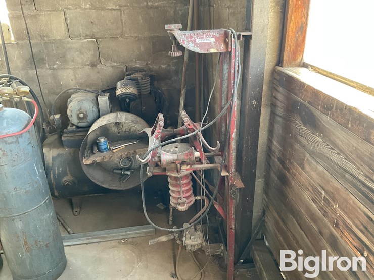 manley-tire-inspector-image-5