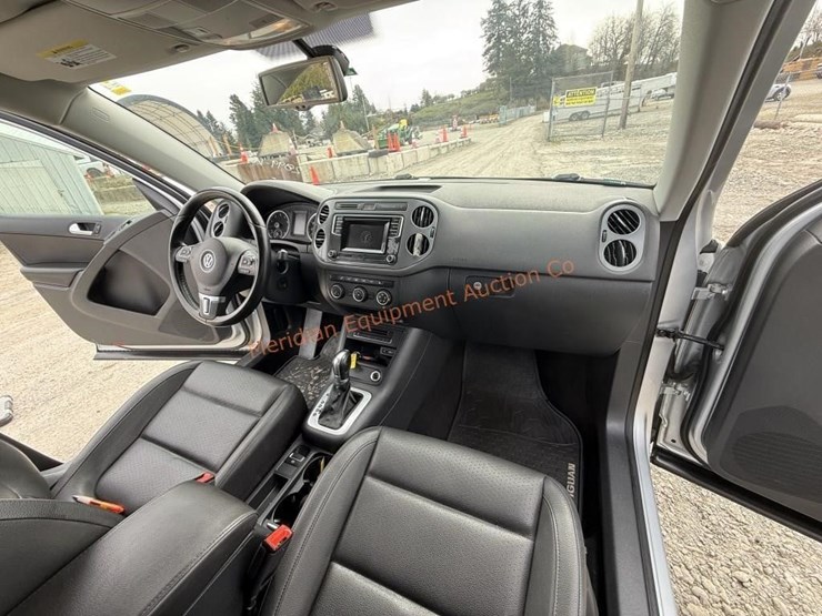 2016-volkswagen-tiguan-image-29