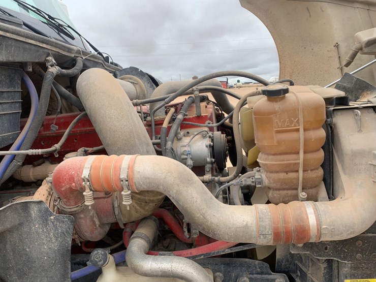 2010-international-prostar-image-6