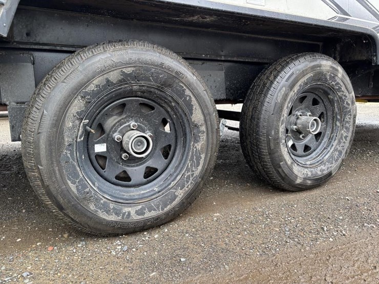 2020-bullet-bl2200bh20-travel-trailer-image-19