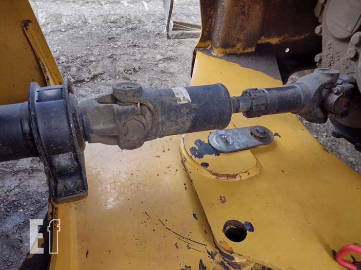 2015-caterpillar-914k-image-17