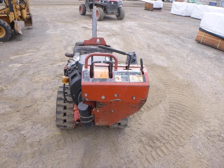 2011-ditch-witch-rt24-image-8