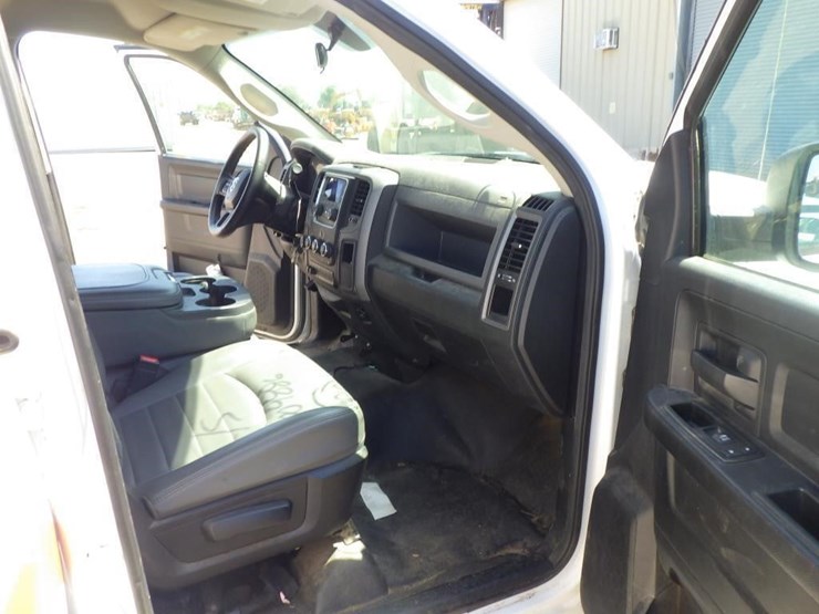 2014-dodge-1500-image-6