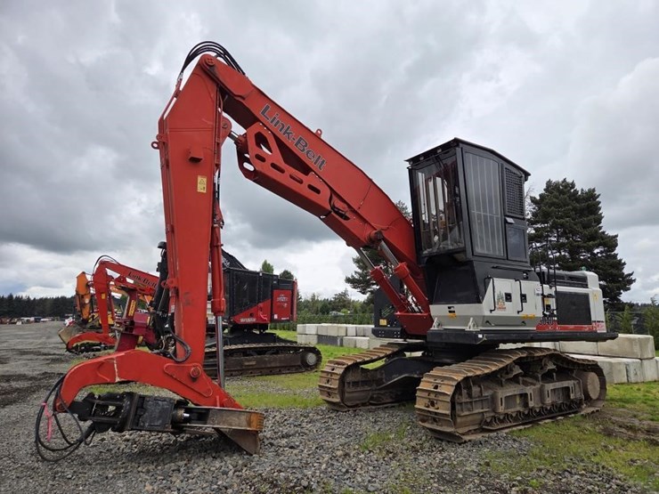 2022-link-belt-5040tlw-timber-loader-image-1
