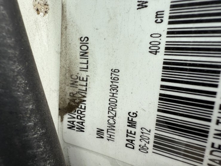 2013-international-7400-image-9