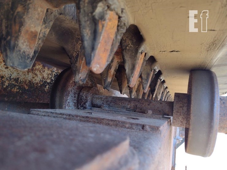 2009-morooka-mst3000vd-image-15