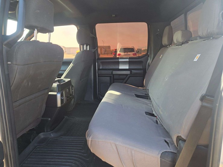 2017-ford-f150-xl-image-10