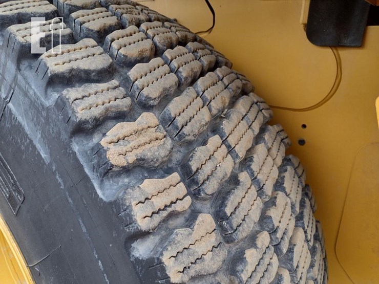 caterpillar-926m-image-36