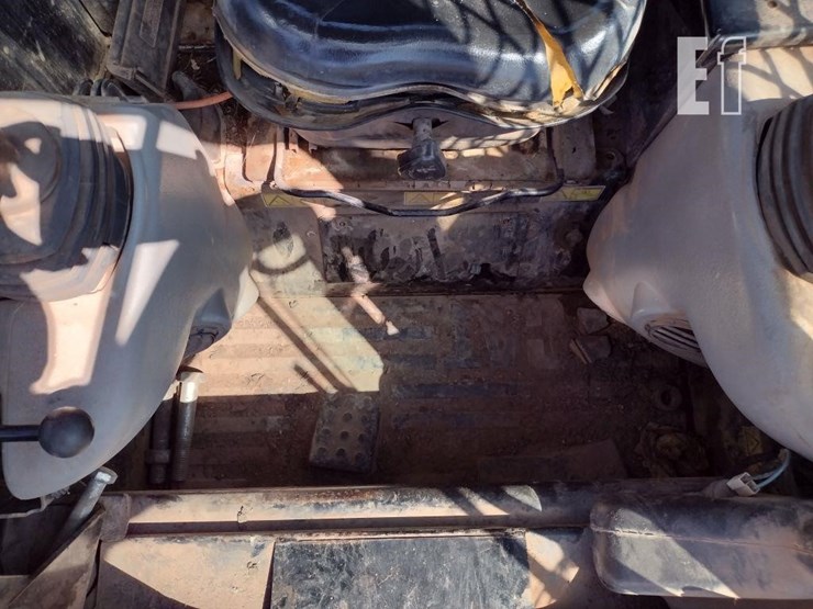 2006-caterpillar-287b-image-10