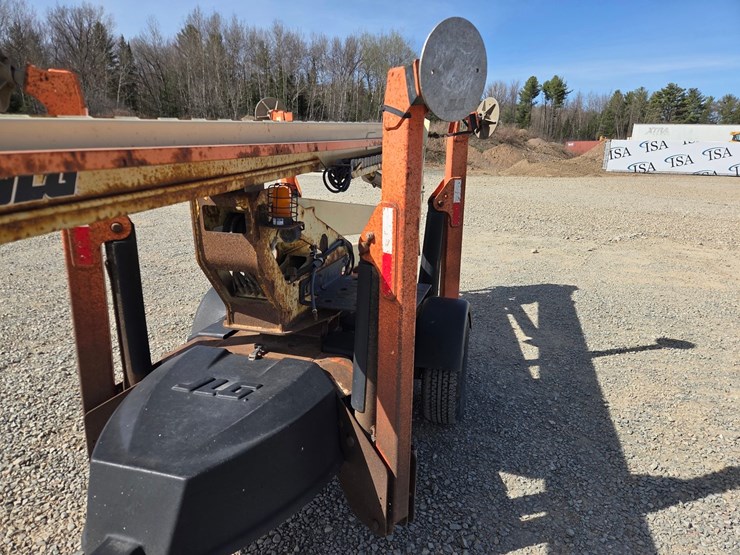 2010-jlg-t500j-image-27