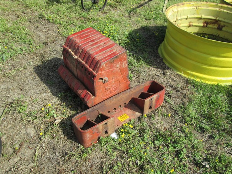 #36757-•-international-front-weights-w/-bracket-image-1