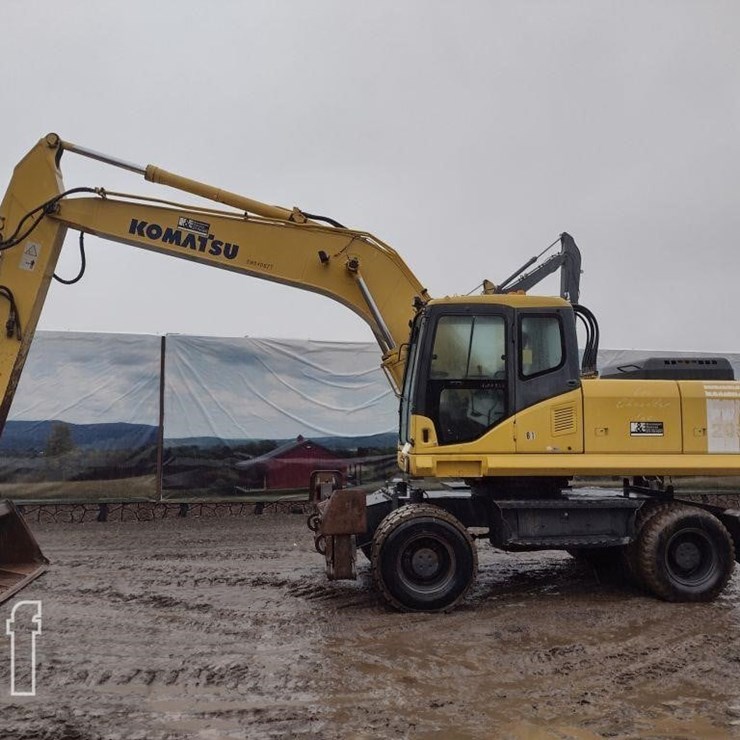 2004 KOMATSU PW200-7