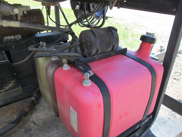 #36732-•-mi-t-m-102"-t/a-steel-3500-power-washer-trailer-image-13