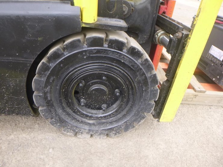 hyster-j35xnt-forklift-image-25