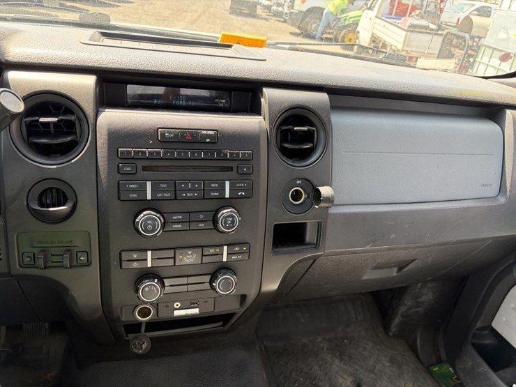 2013-ford-f150-image-17