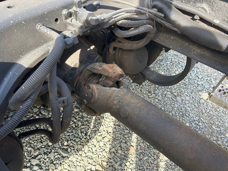 peterbilt-388-image-31