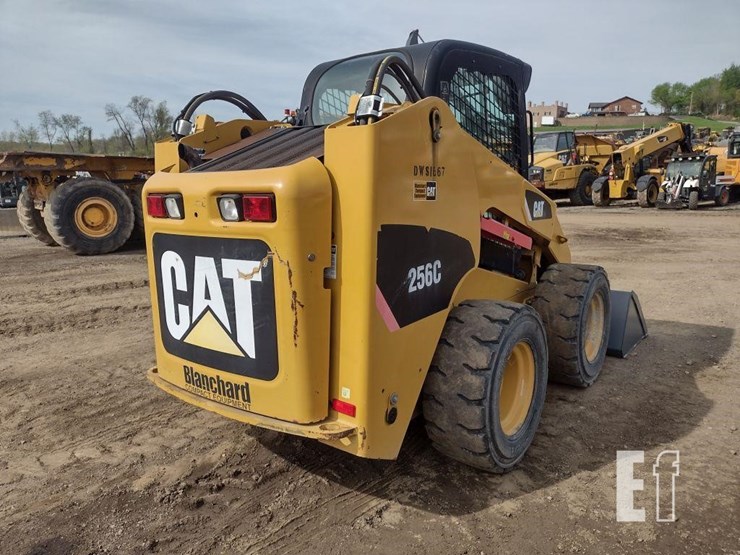 2011-caterpillar-256c-image-26