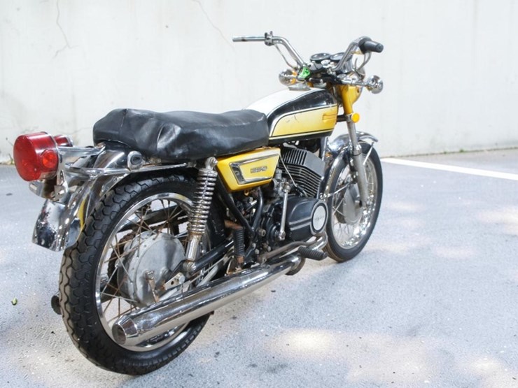 1972-yamaha-ds7-motorcycle-image-3