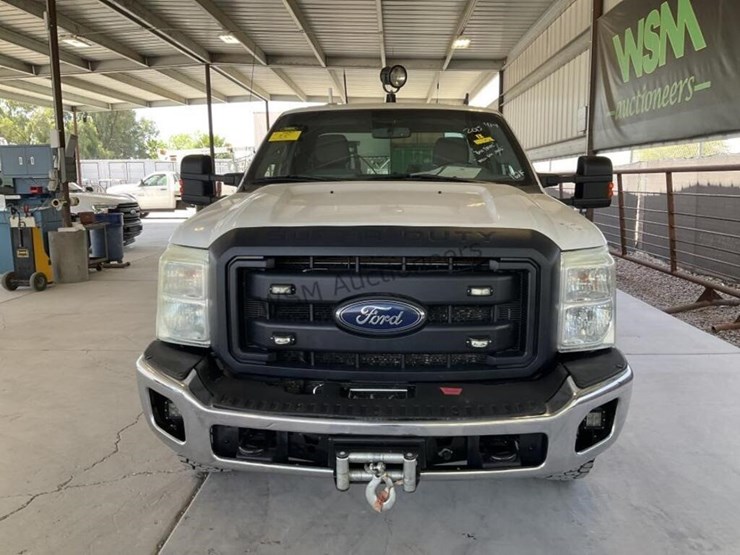 2015-ford-f350-image-3