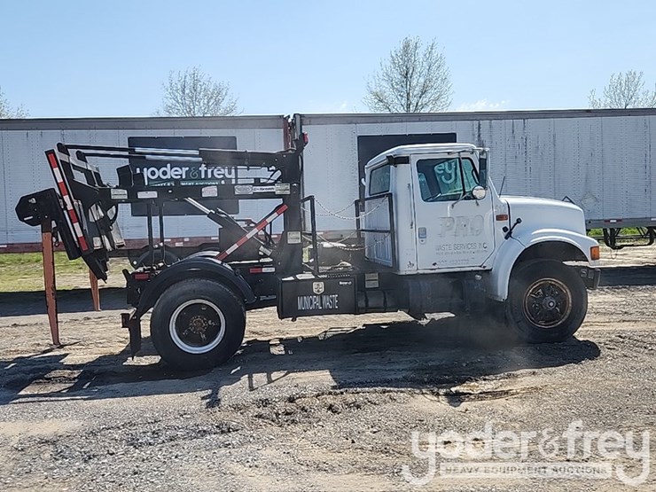 1989-international-4900-image-5