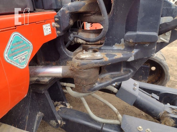 2020-kubota-kx040-4-image-24